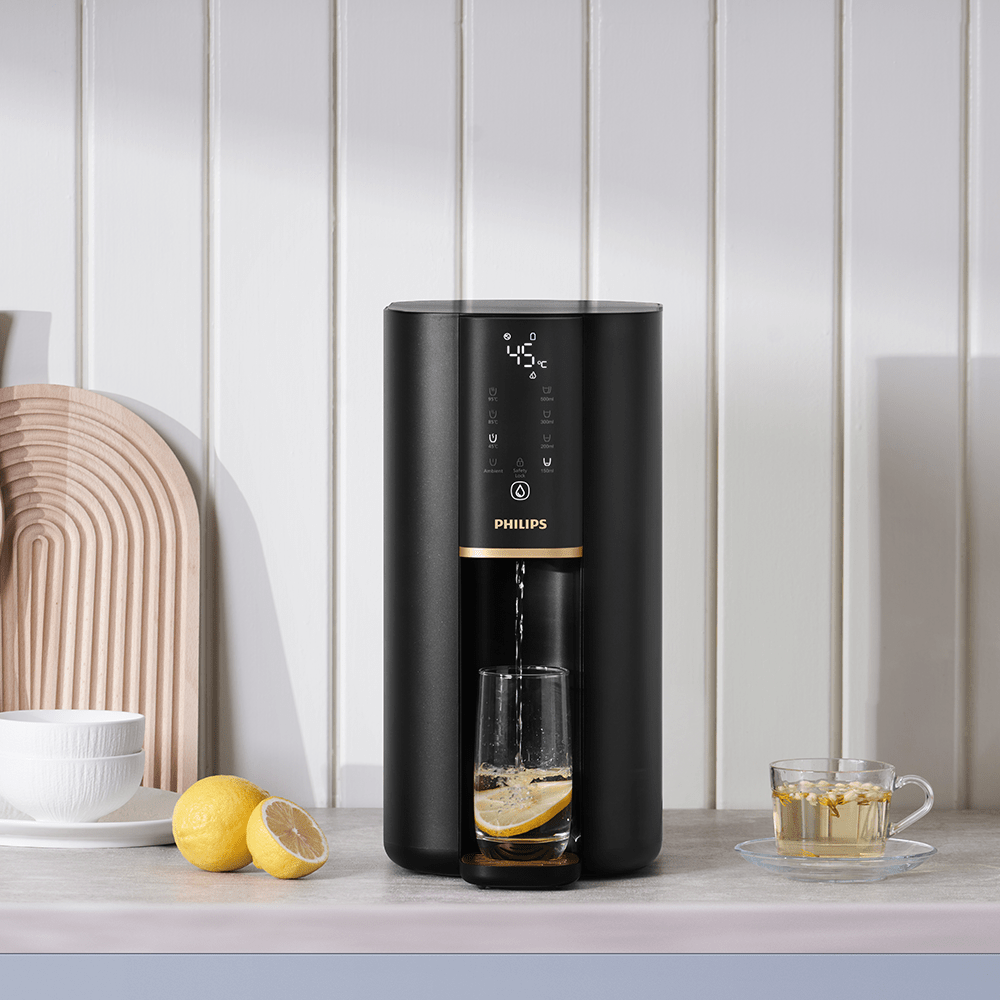 Philips Umkehrosmose-Wasserstation ADD6901HBK01, Aquaporin Inside®: Eliminiert bis zu 110 Substanzen, sofortige Erhitzung