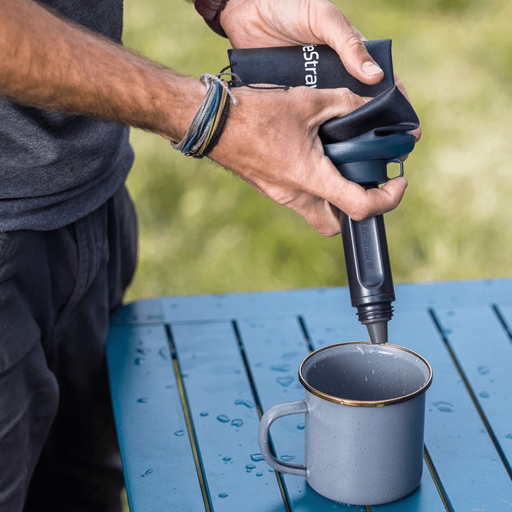 LifeStraw Peak Series Collapsible Squeeze Bottle 650ml Dunkles Berggrau