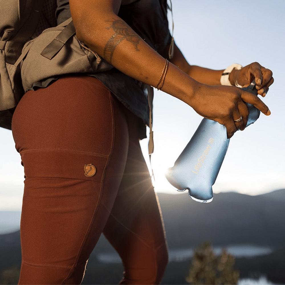 LifeStraw Peak Series Collapsible Squeeze Bottle 650ml Dunkles Berggrau